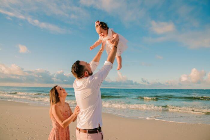 Beach Family Photoshoot Ideas: Tips from a Pro Photographer