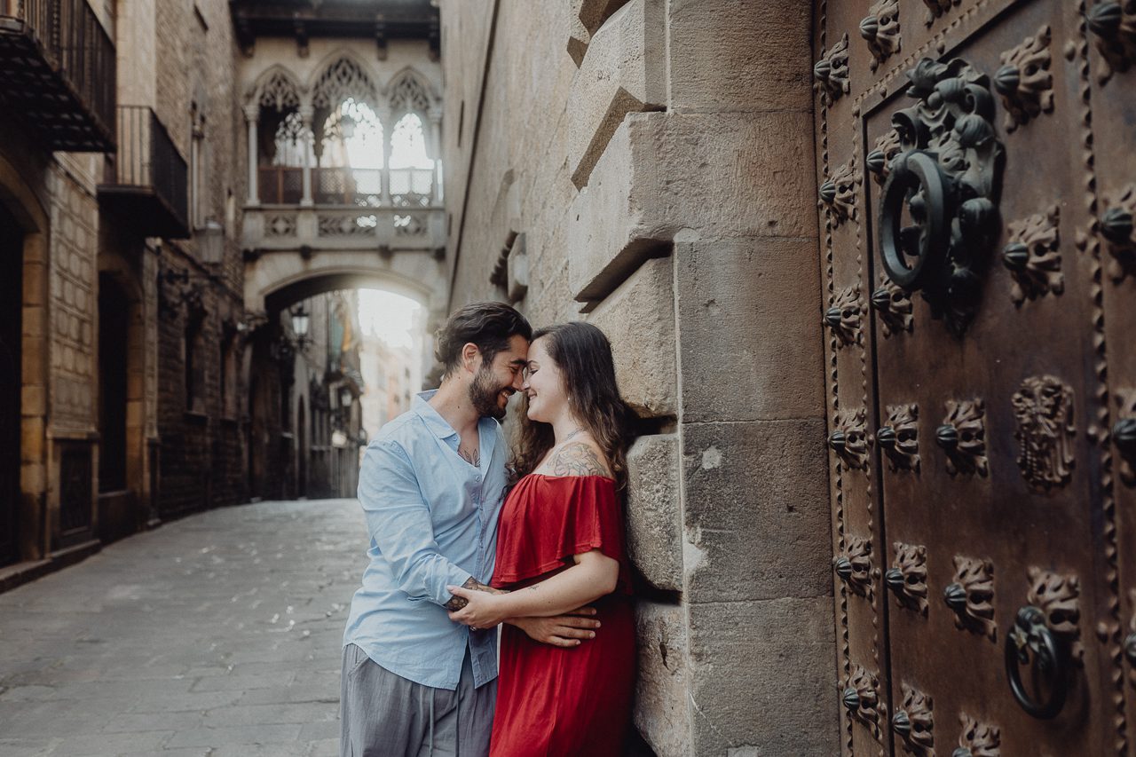 featured photo spot in Barcelona for proposals photo shoots