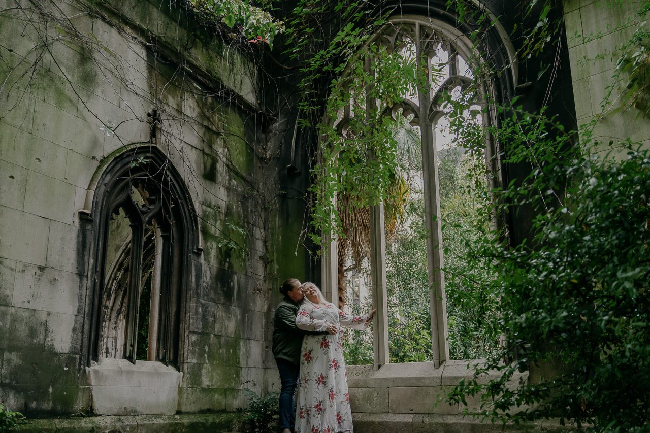 featured photo spot in London for proposals photo shoots