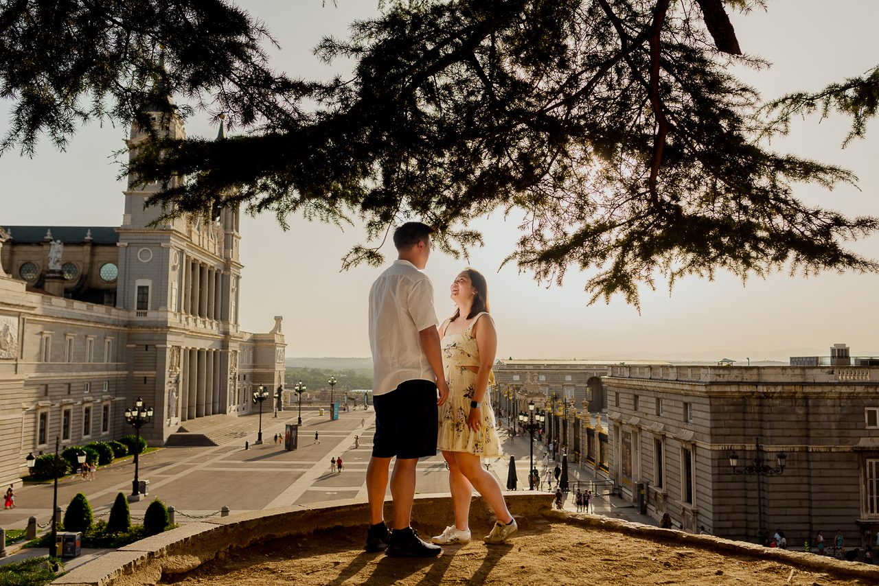 featured photo spot in Madrid for proposals photo shoots