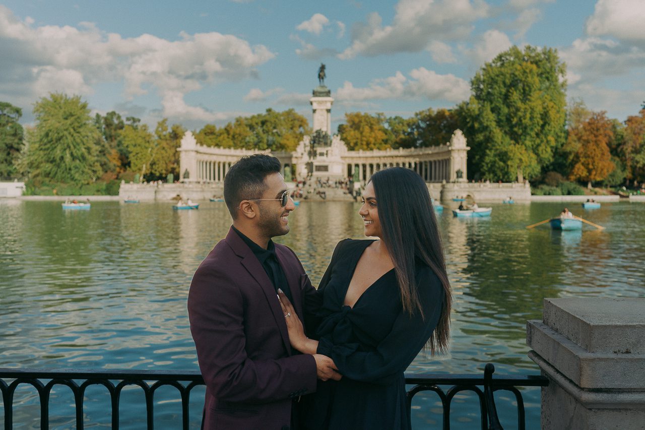 featured photo spot in Madrid for proposals photo shoots