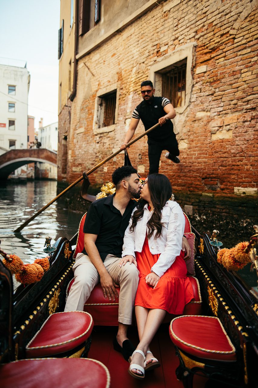 featured photo spot in Venice for proposals photo shoots gallery