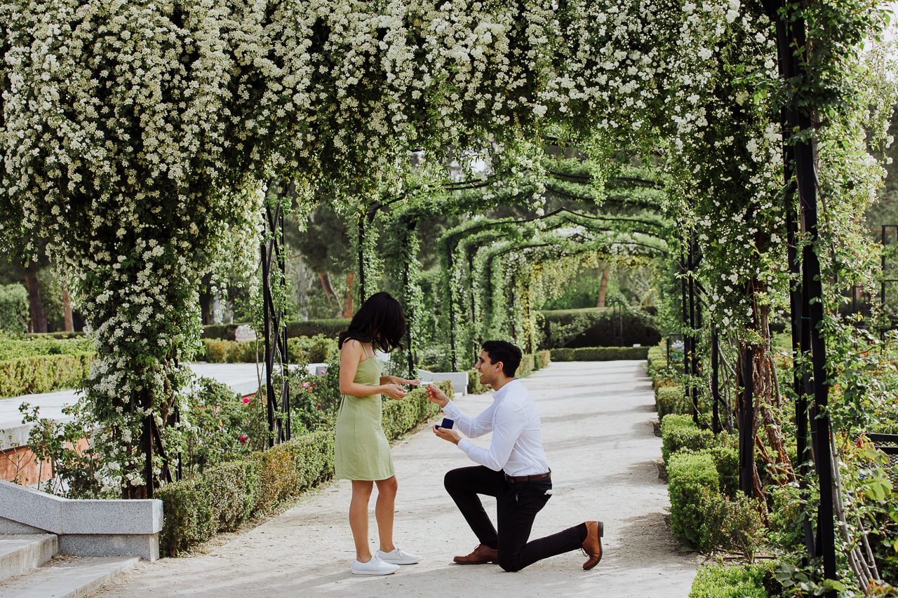 featured photo spot in Madrid for proposals photo shoots