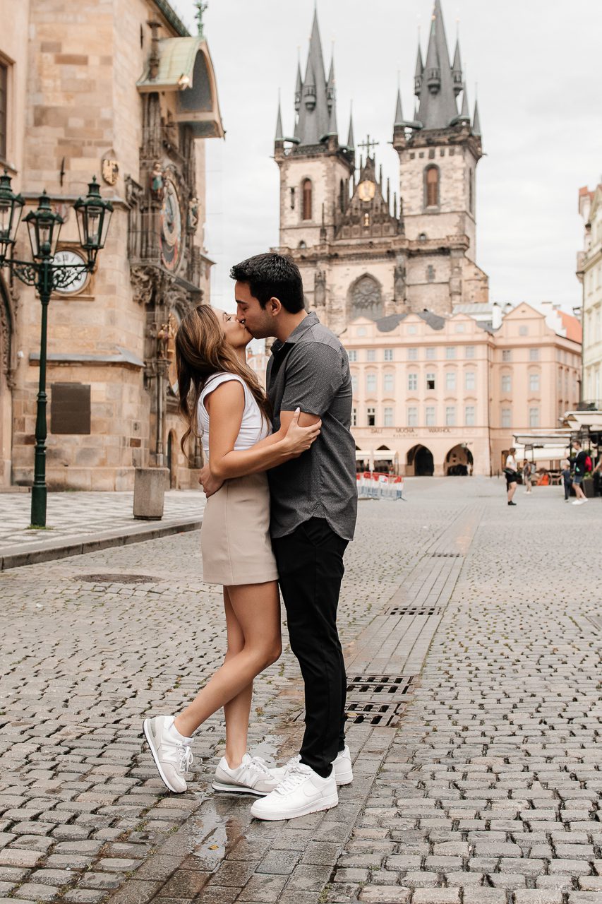 featured photo spot in Prague for proposals photo shoots gallery