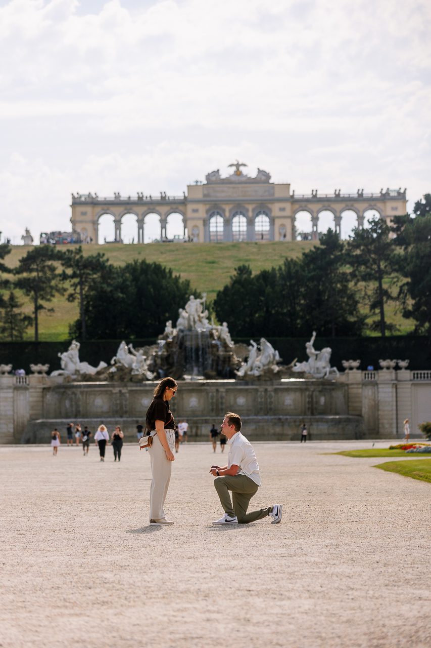 featured photo spot in Vienna for proposals photo shoots gallery