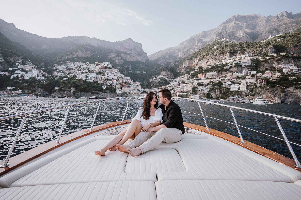 featured photo spot in Positano for proposals photo shoots gallery