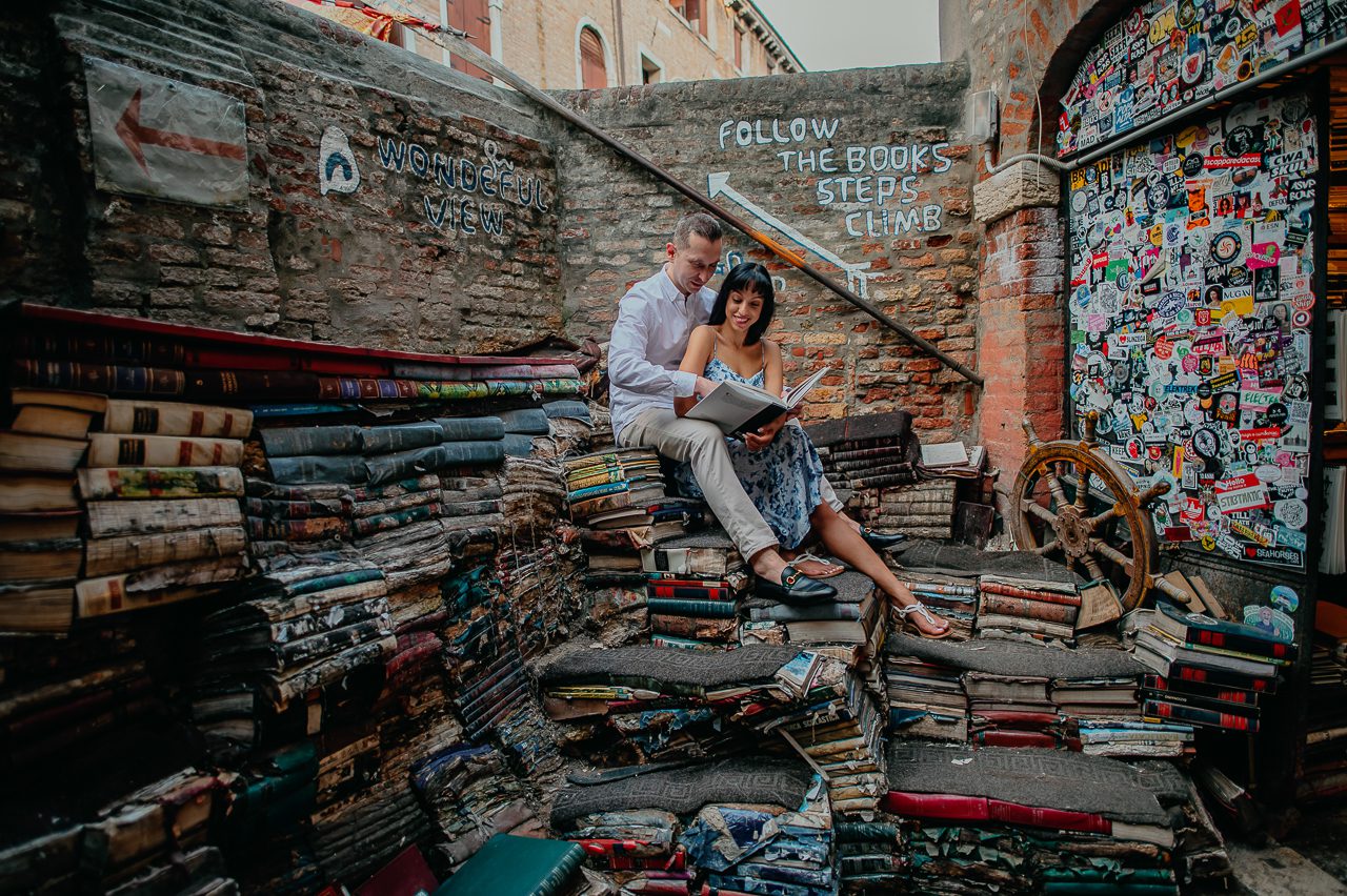 featured photo spot in Venice for proposals photo shoots