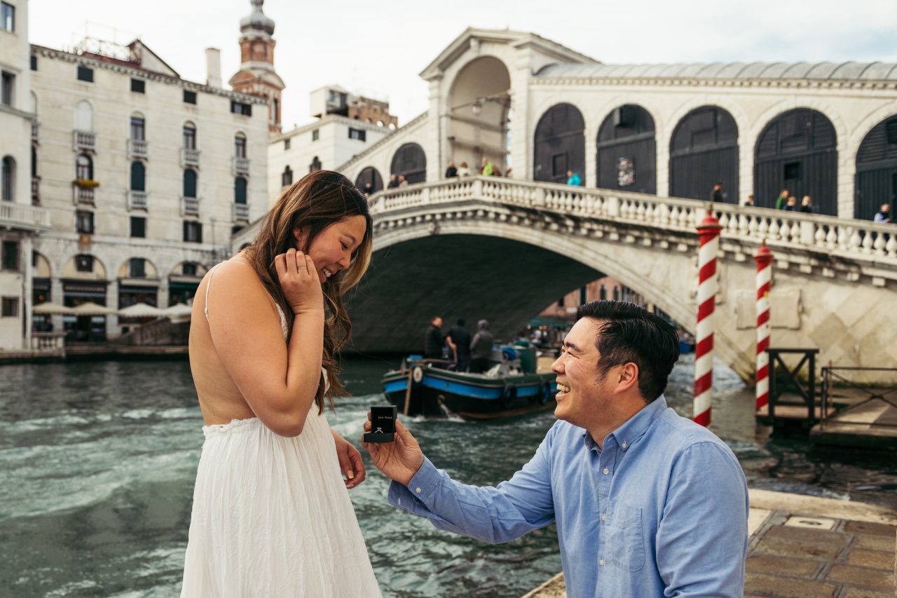 featured photo spot in Venice for proposals photo shoots