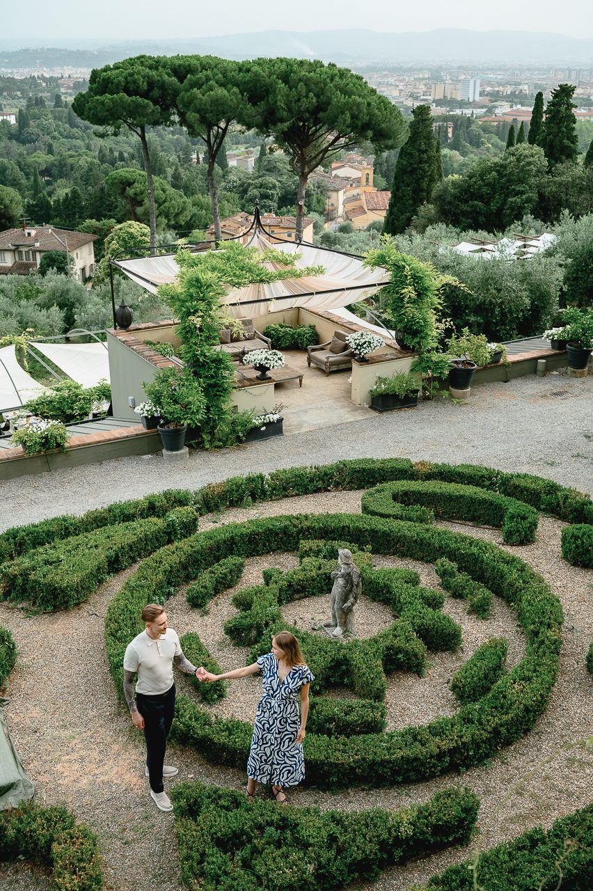 featured photo spot in Florence for proposals photo shoots gallery