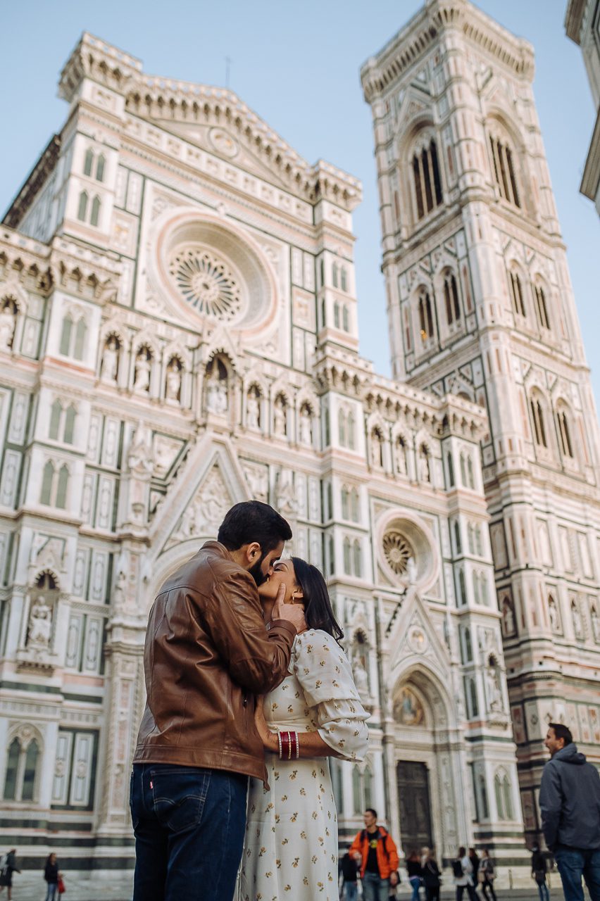 hire a proposal photograhper in Florence