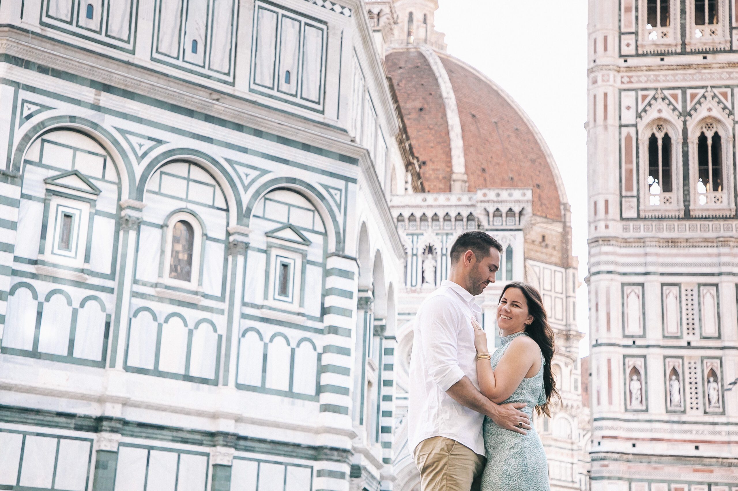 featured photo spot in Florence for proposals photo shoots