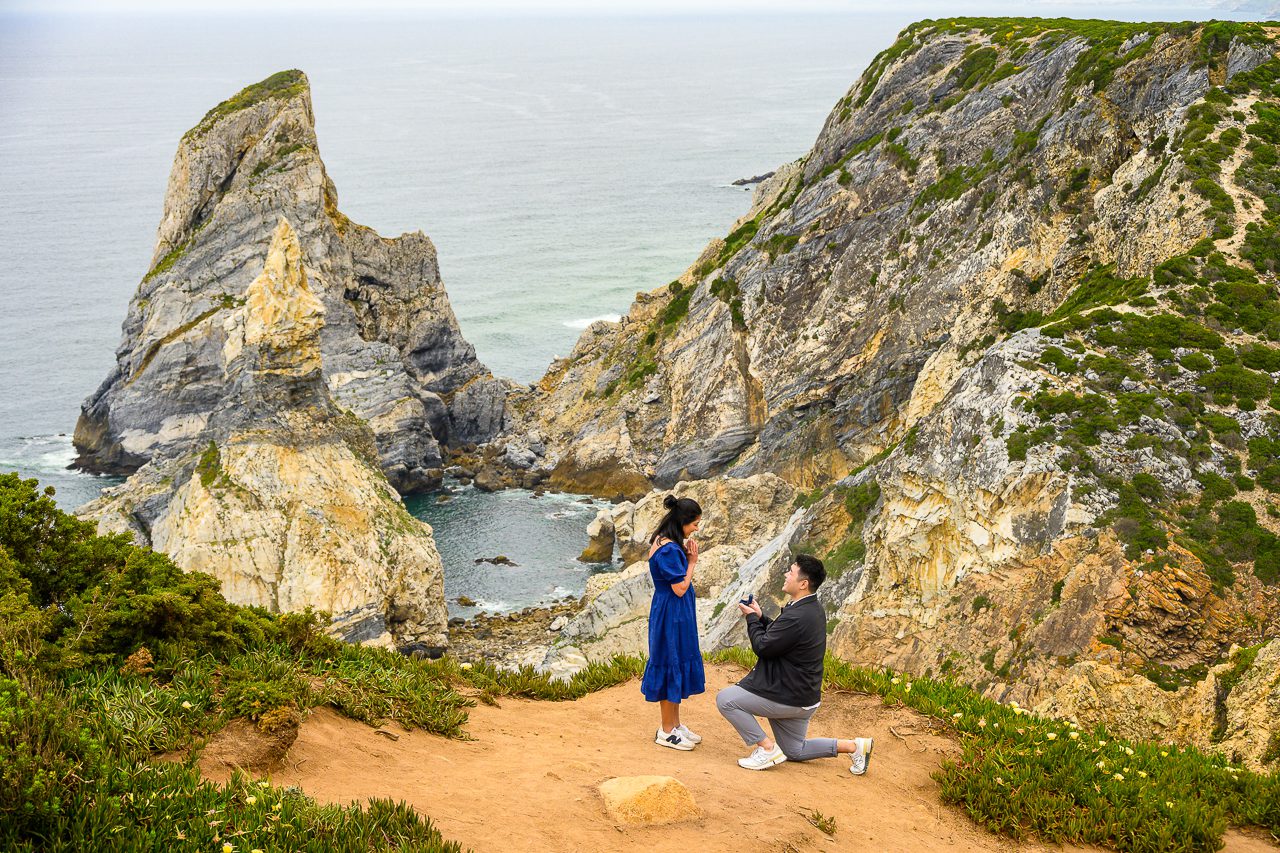 featured photo spot in Lisbon for proposals photo shoots