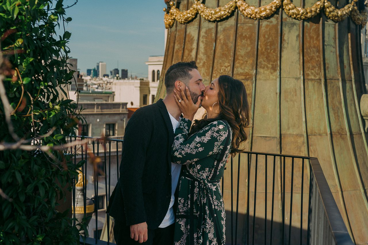 featured photo spot in Madrid for proposals photo shoots