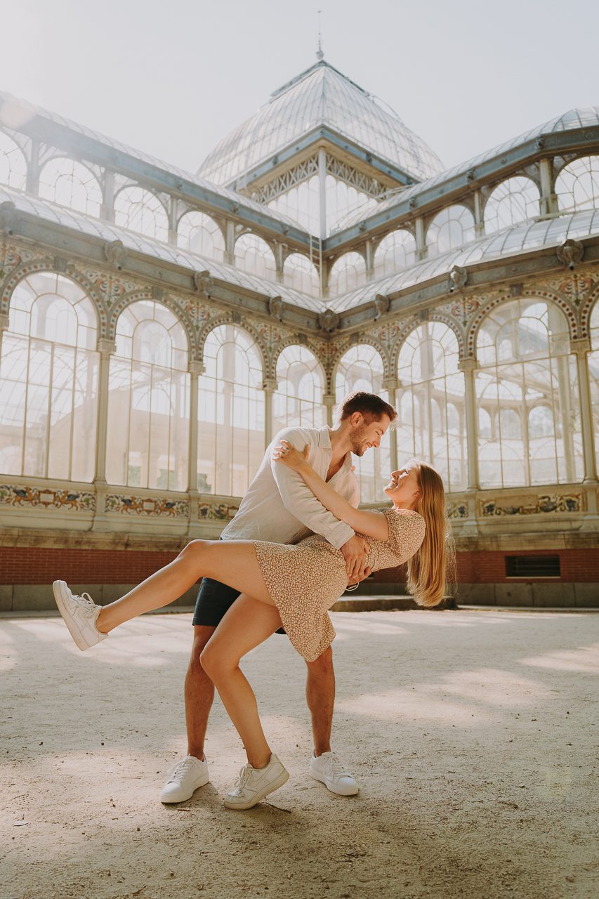 hire a proposal photograhper in Madrid