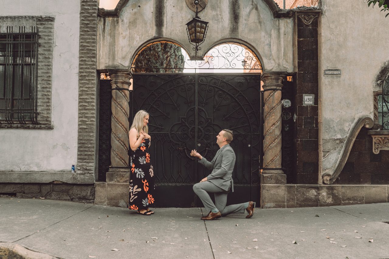 featured photo spot in Mexico City for proposals photo shoots